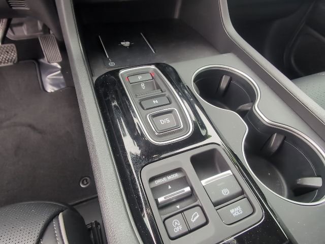 Used 2025 Honda Pilot Elite image 22