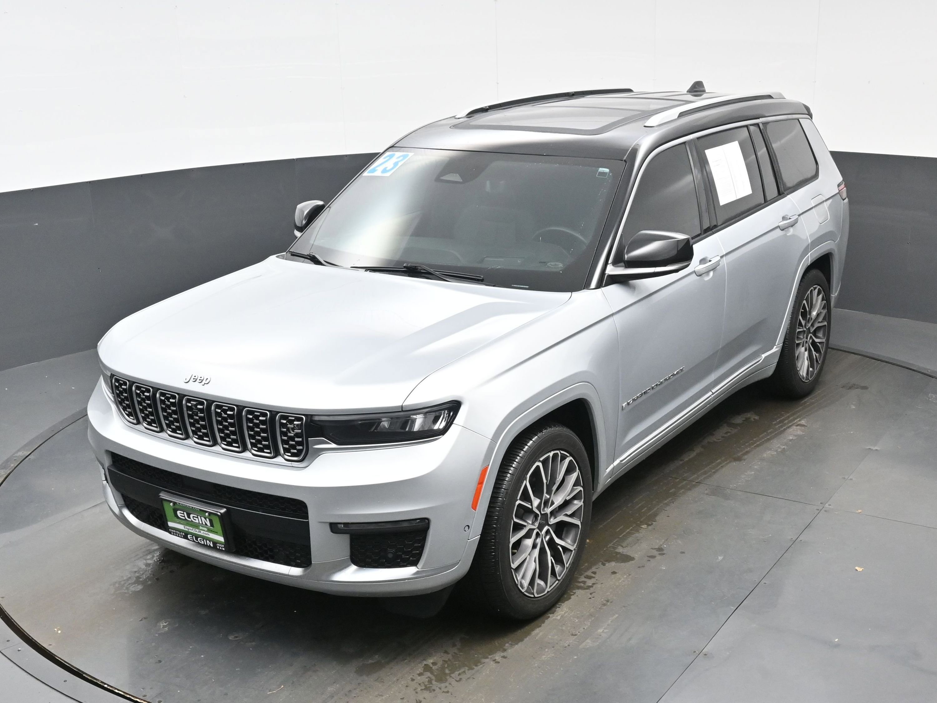 Used 2023 Jeep Grand Cherokee L Summit image 34