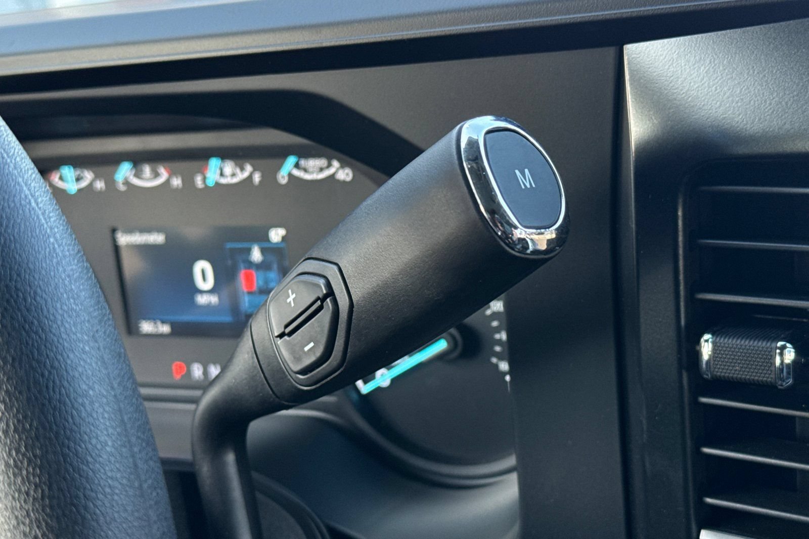 New 2025 Ford F550 4x4 SuperCab Super Duty image 22