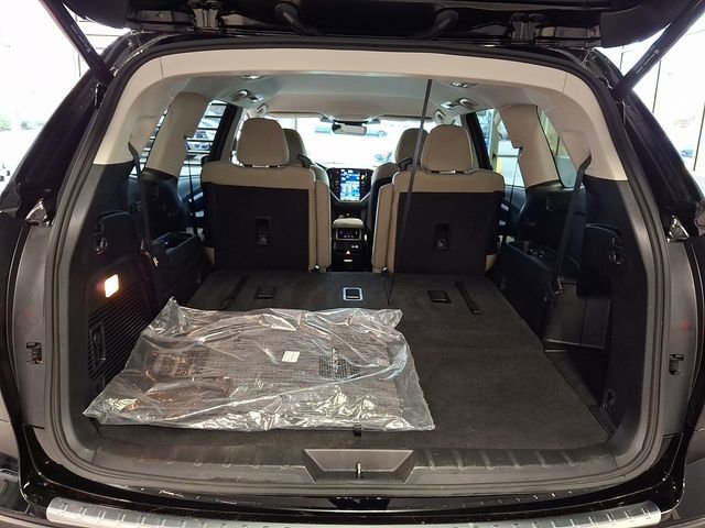 Certified 2023 Subaru Ascent Premium w/ Convenience Package image 27