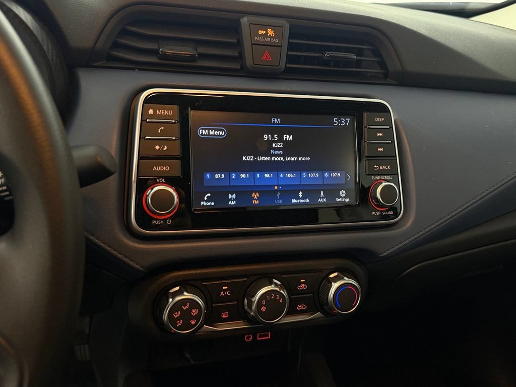 Used 2025 Nissan Versa SV FWD image 20