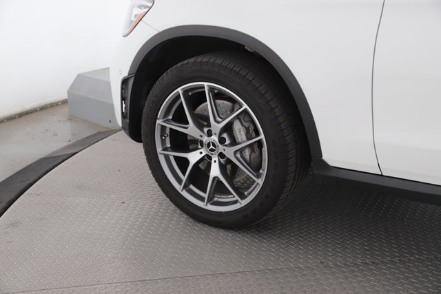 Used 2022 Mercedes-Benz GLC 300 4MATIC image 13
