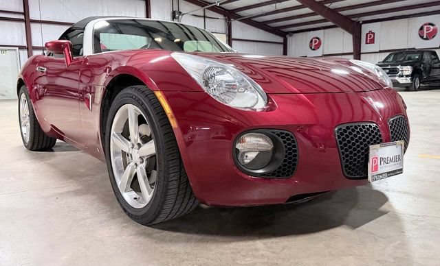 Used 2009 Pontiac Solstice GXP w/ Premium Package RWD image 7