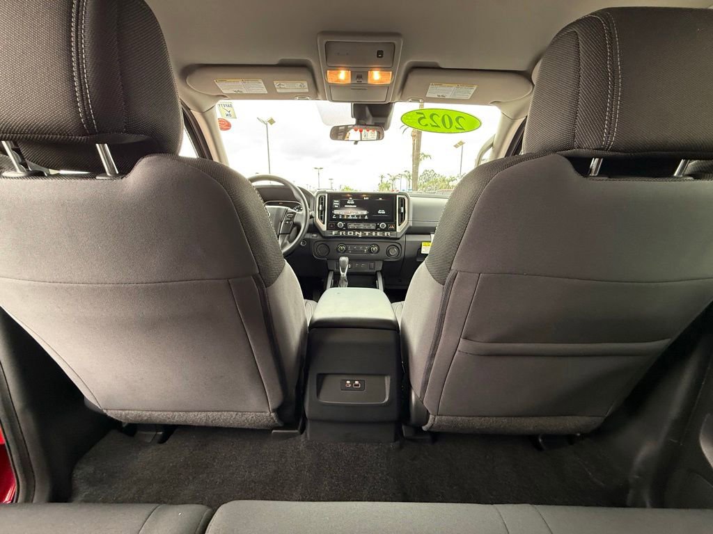 Certified 2025 Nissan Frontier SV RWD image 13