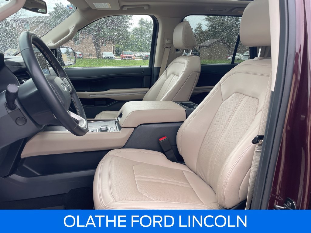 Used 2024 Ford Expedition Max Limited AWD/4WD image 12