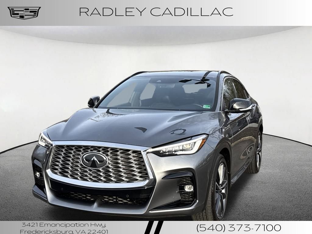 Used 2024 INFINITI QX55 Essential image 1