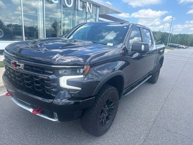 Used 2023 Chevrolet Silverado 1500 ZR2 w/ Technology Package AWD/4WD image 2