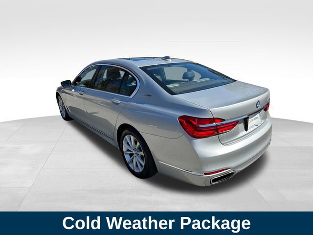 Used 2018 BMW 740e xDrive image 3