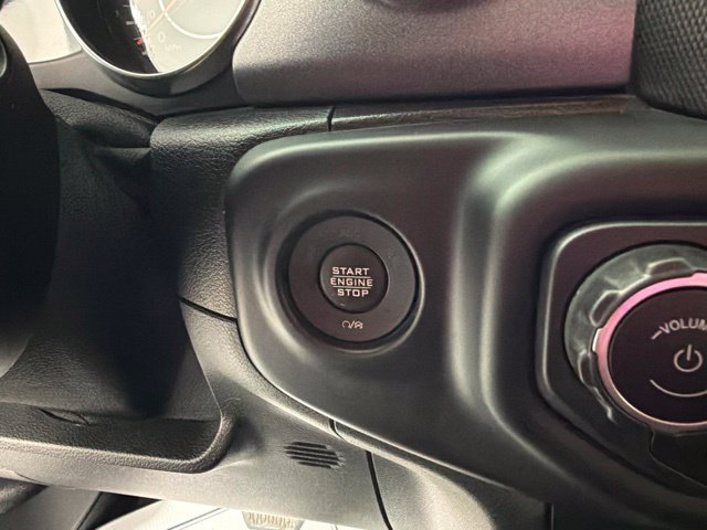 Used 2021 Jeep Gladiator Mojave AWD/4WD image 41