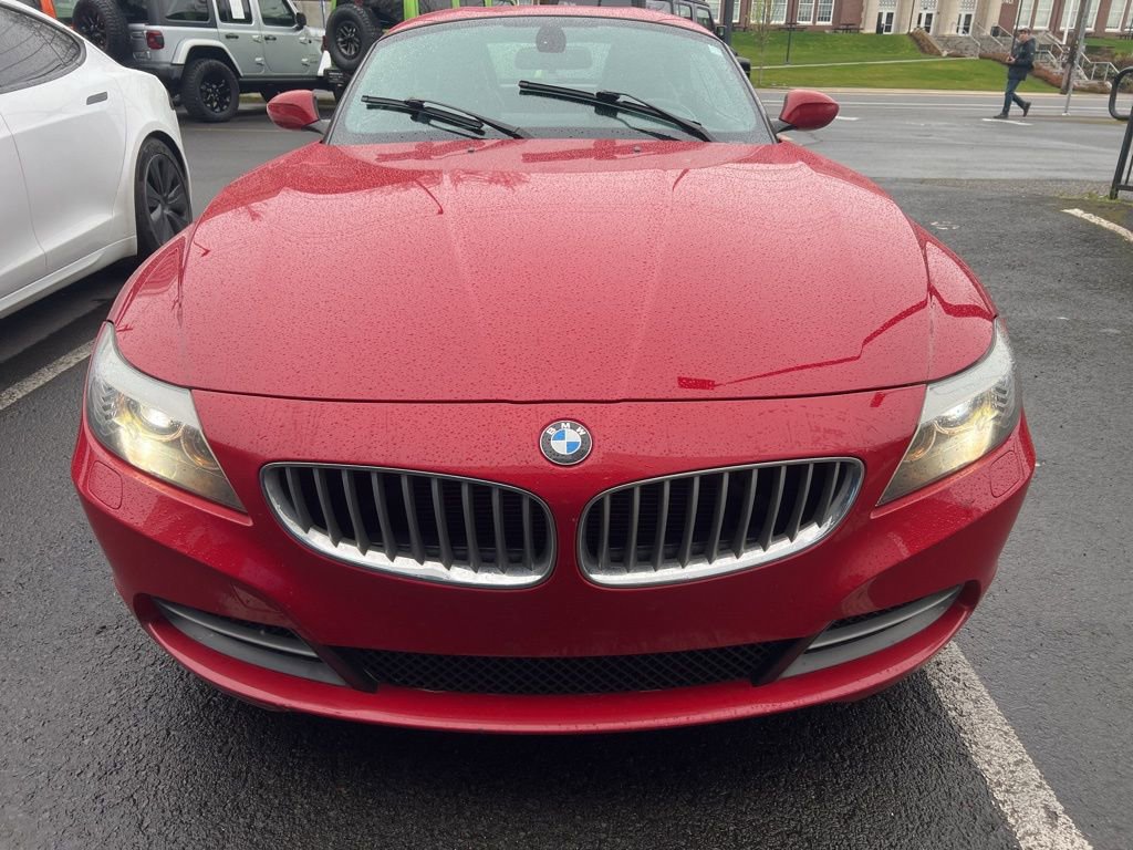 Used 2011 BMW Z4 sDrive35i w/ Premium Pkg image 2