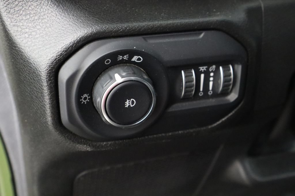 Used 2022 Jeep Wrangler Sport AWD/4WD image 22