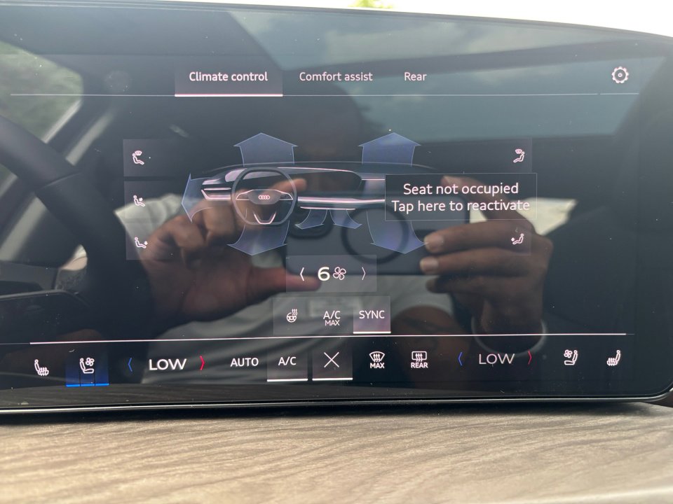 New 2025 Audi Q5 Premium Plus image 18