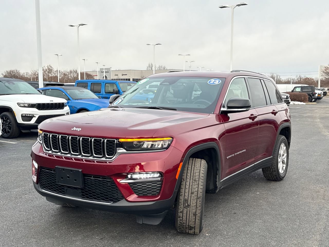 Used 2023 Jeep Grand Cherokee Limited image 7