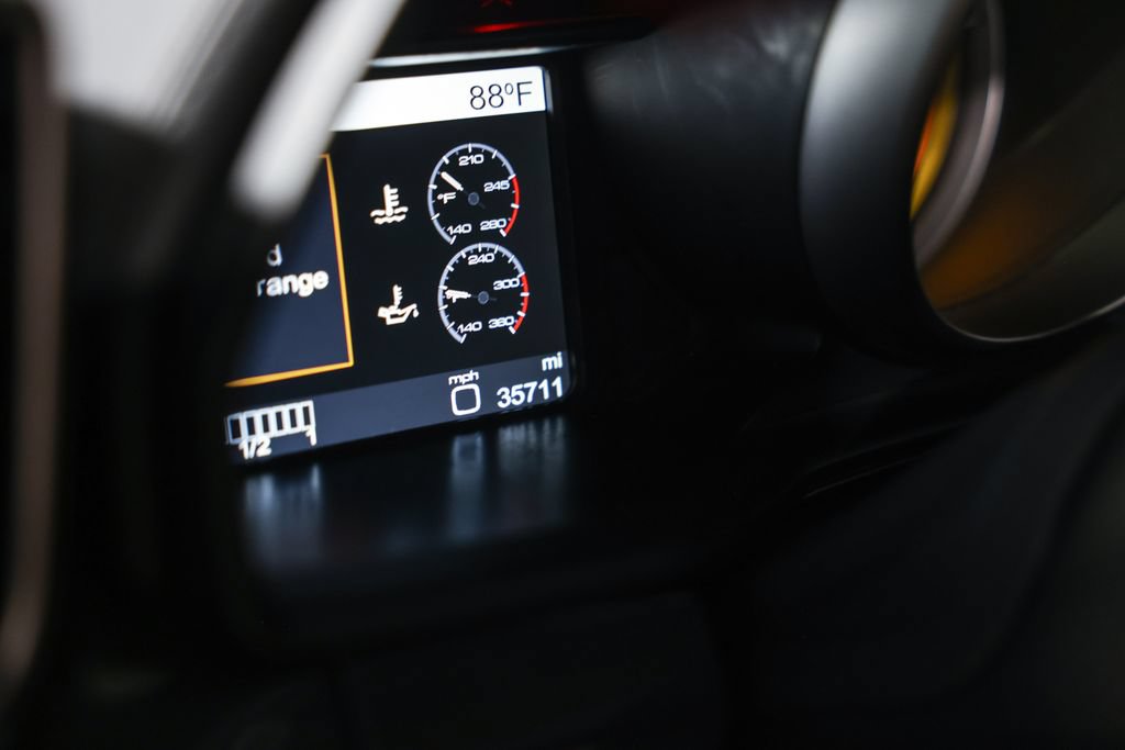 Used 2010 Ferrari 458 Italia Coupe RWD image 35