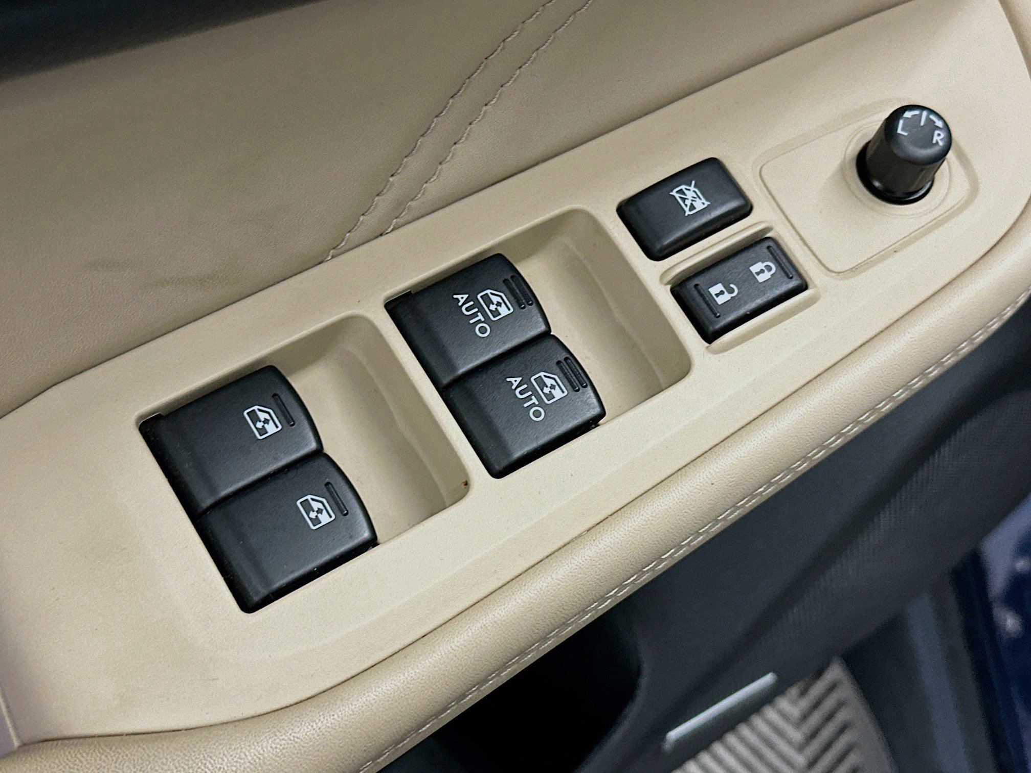 Used 2018 Subaru Outback 2.5i Limited w/ Popular Package #2 AWD/4WD image 15