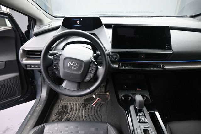 Used 2024 Toyota Prius XLE AWD/4WD image 22