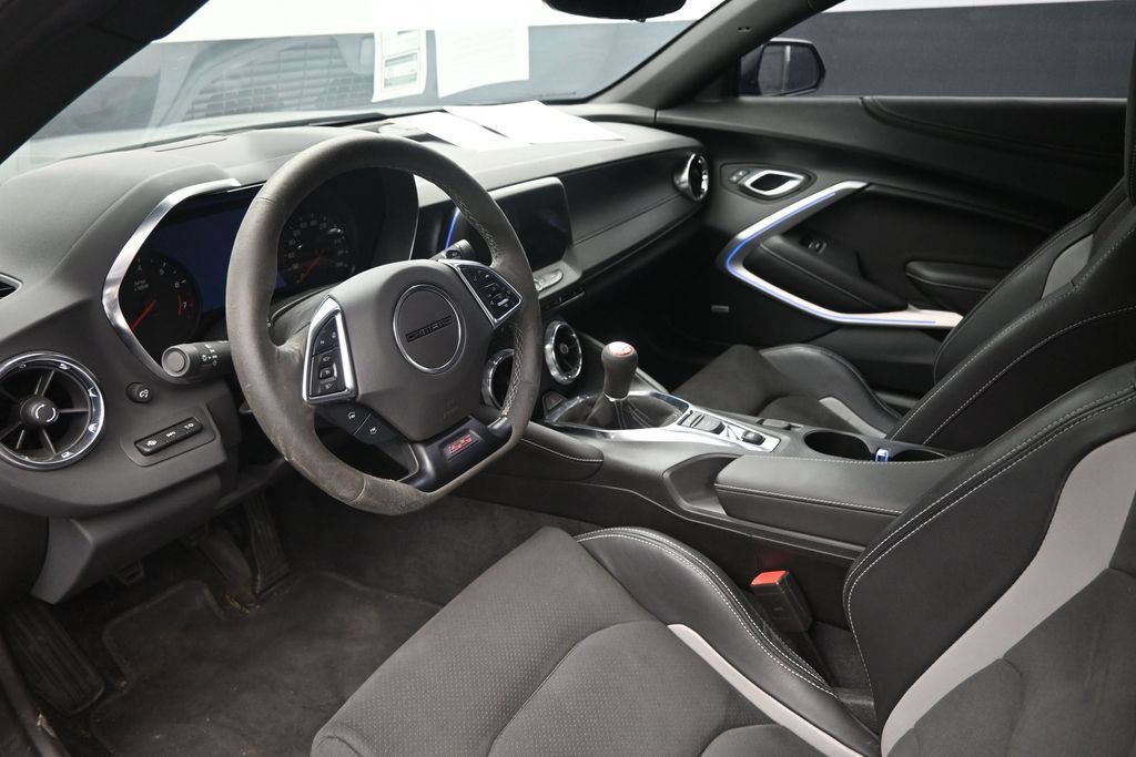 Used 2022 Chevrolet Camaro SS RWD image 23