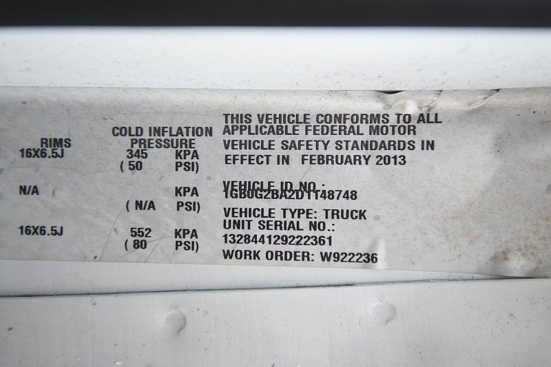 Used 2013 Chevrolet Express 3500 RWD image 22