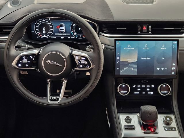 New 2026 Jaguar F-PACE SVR image 25