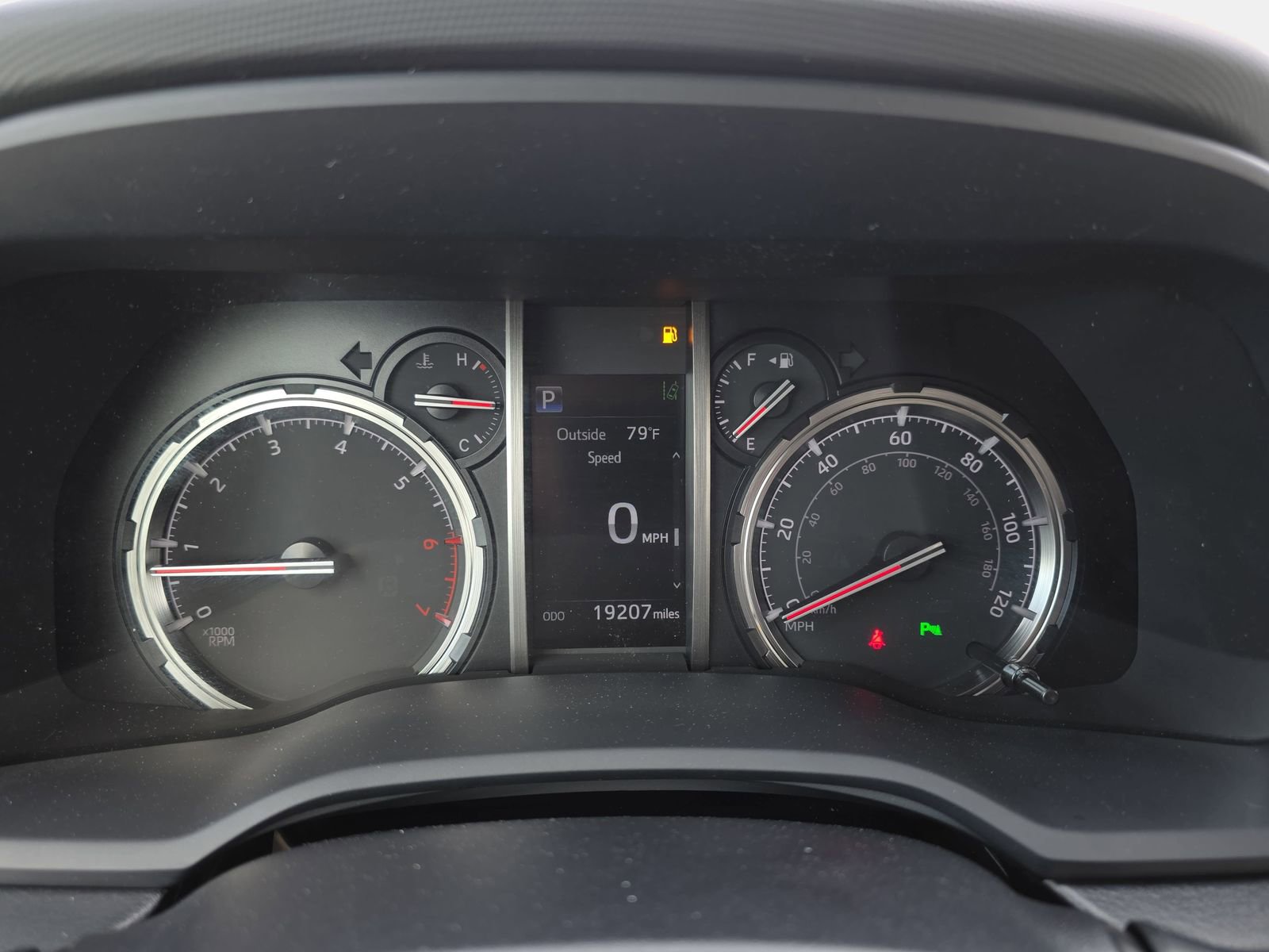 Used 2024 Toyota 4Runner Limited image 18