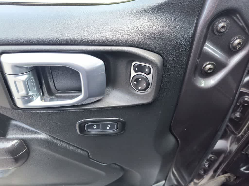 Used 2021 Jeep Gladiator Sport AWD/4WD image 13
