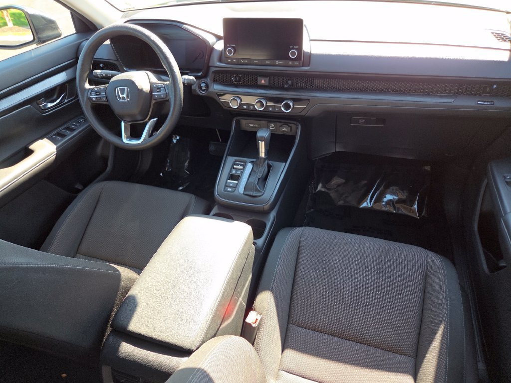 Used 2025 Honda CR-V LX image 26