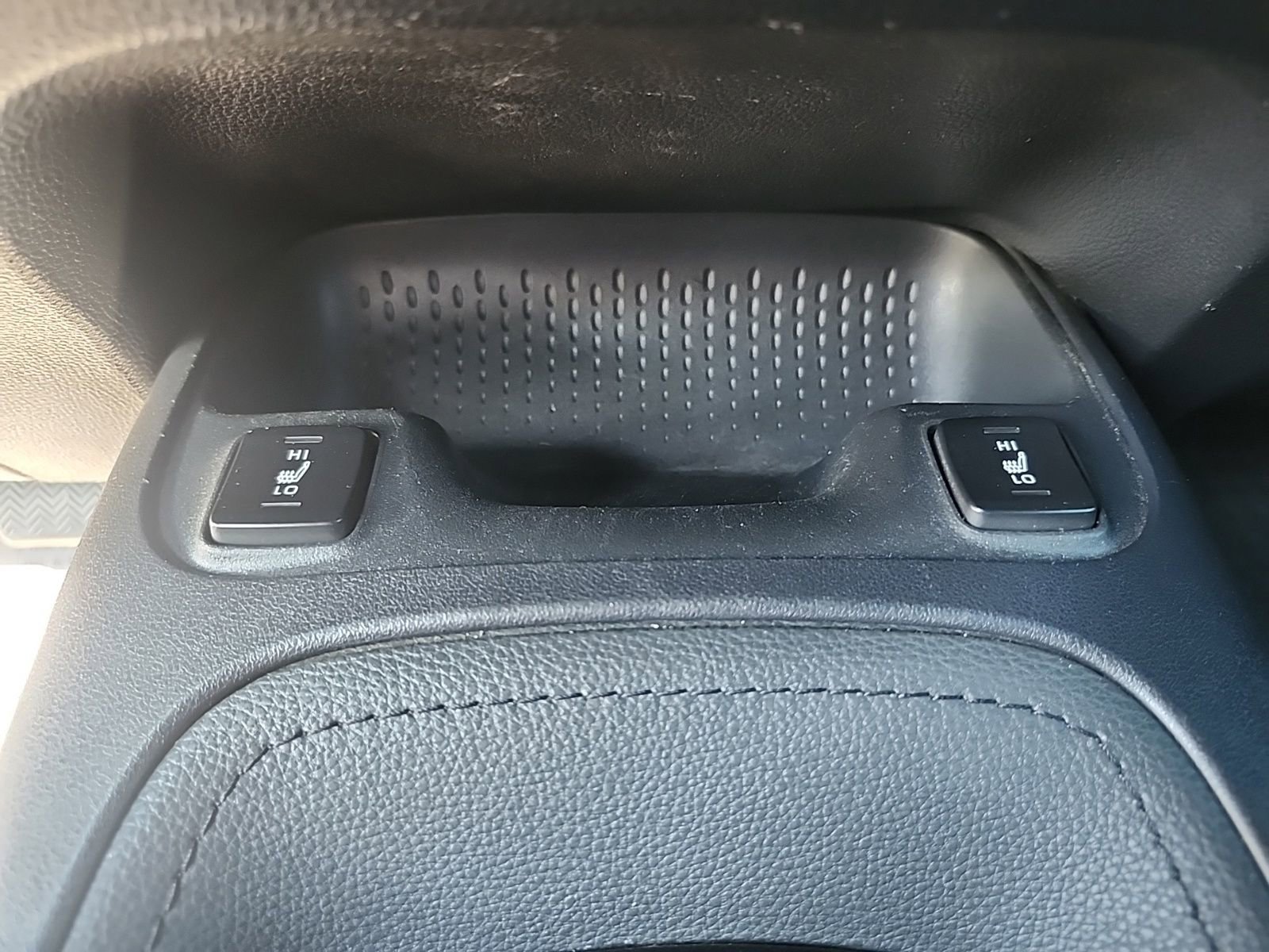 Used 2020 Toyota Corolla XSE image 16