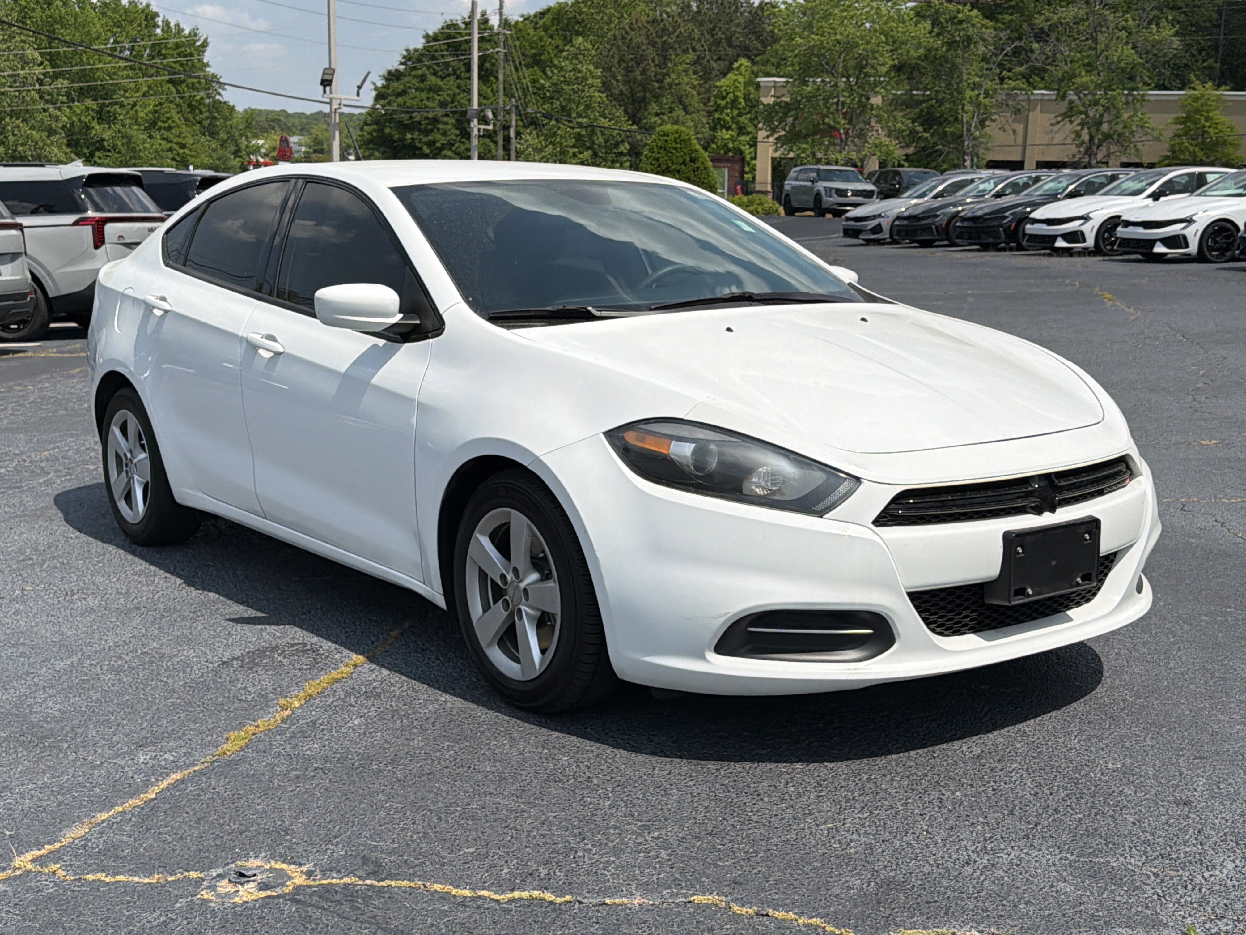 Used 2016 Dodge Dart SXT FWD image 3