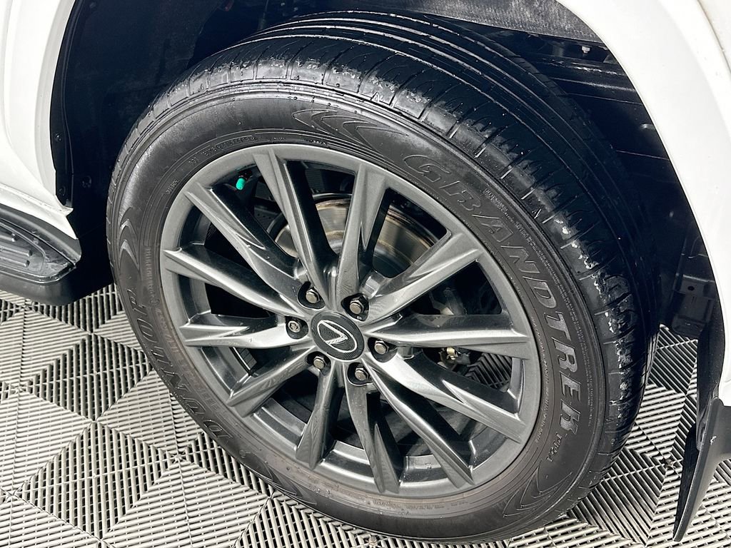 Used 2024 Lexus LX 600 F Sport image 39