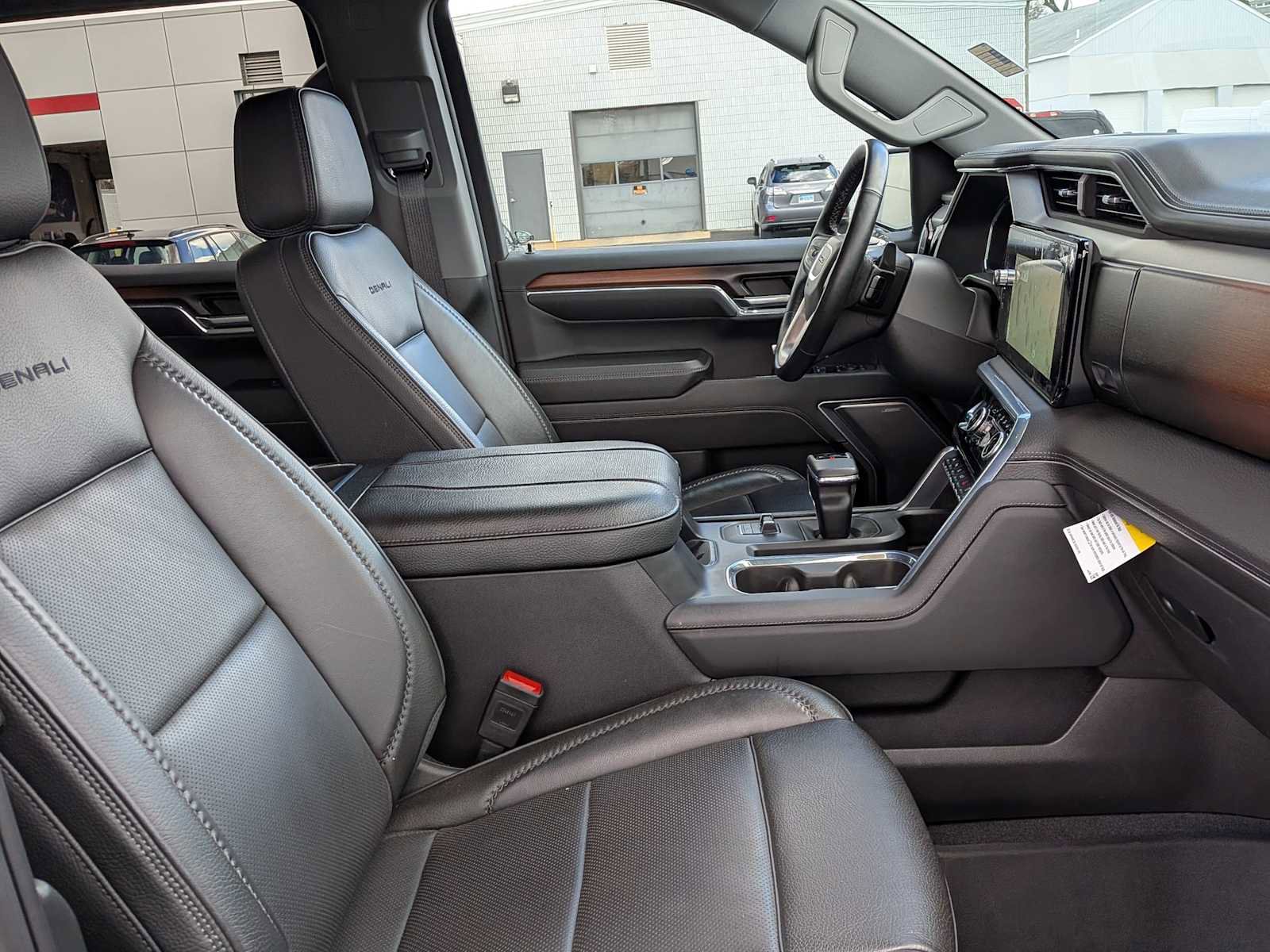 Used 2024 GMC Sierra 1500 Denali w/ Denali Reserve Package image 26