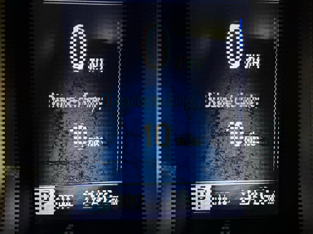 Used 2023 Toyota Tacoma Limited image 24