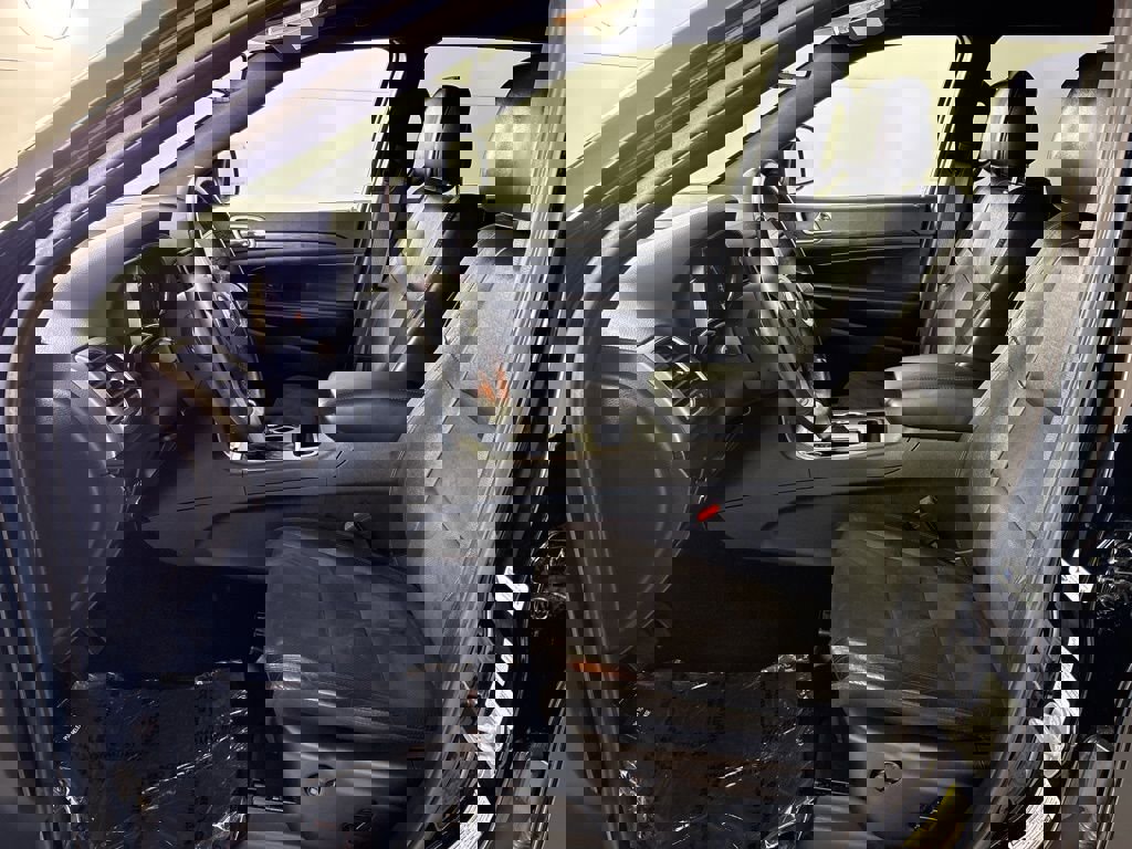 Used 2020 Jeep Grand Cherokee Altitude image 20