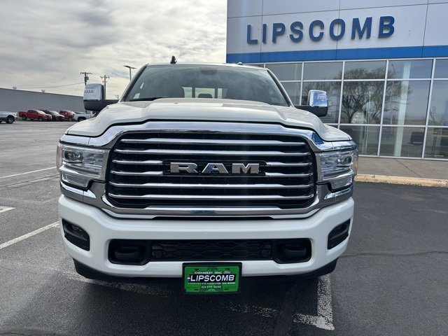 Used 2024 RAM 2500 Limited w/ Towing Technology Group image 2