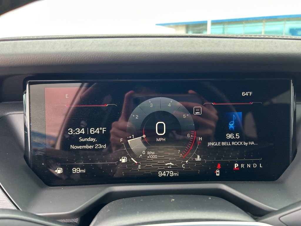 Used 2025 GMC Acadia Elevation image 22