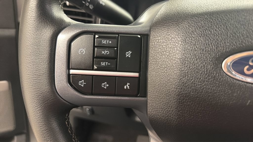 Used 2026 Ford F250 Lariat AWD/4WD image 17