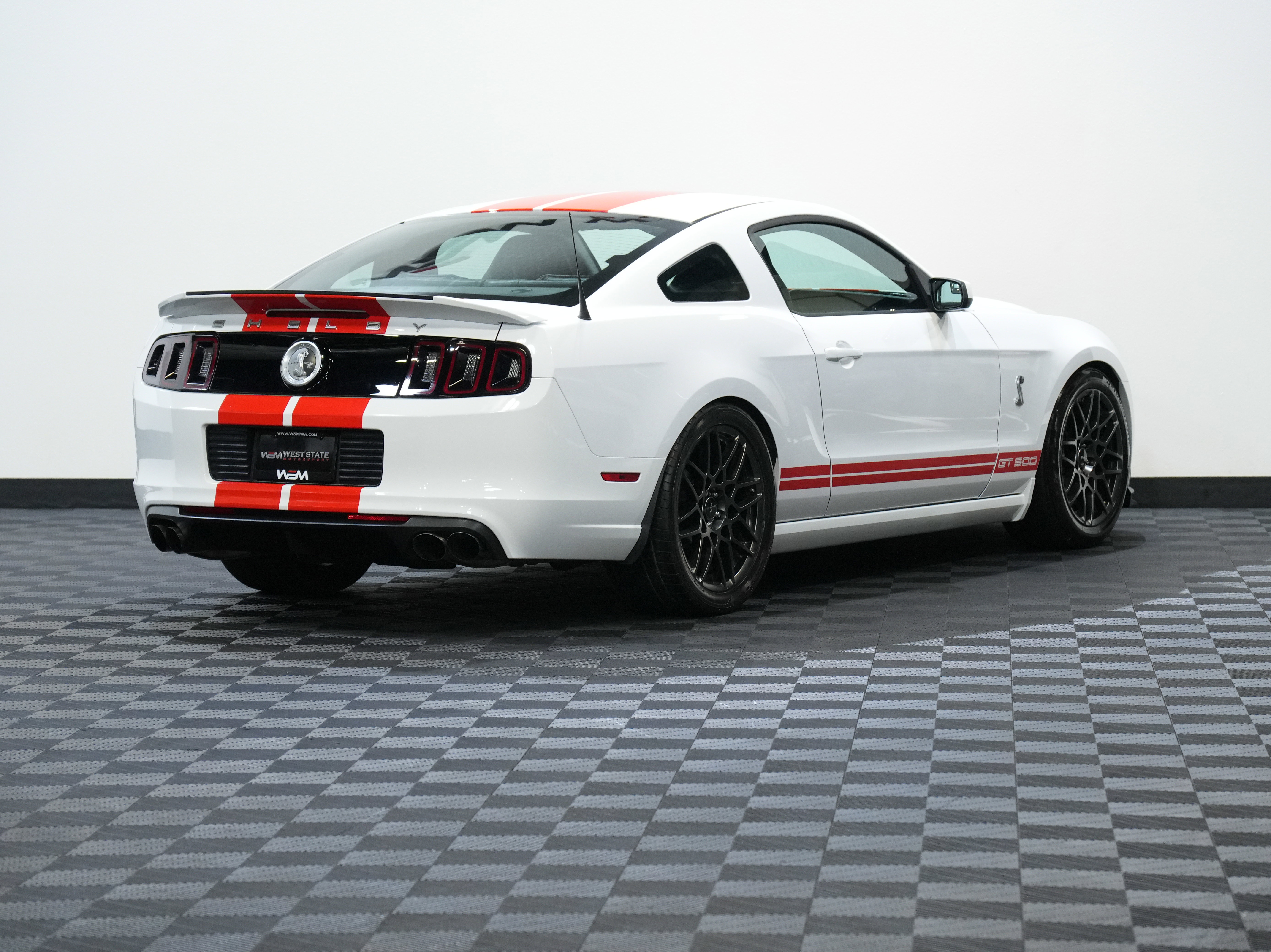 Used 2014 Ford Mustang Shelby GT500 w/ Equipment Group 821A RWD image 6