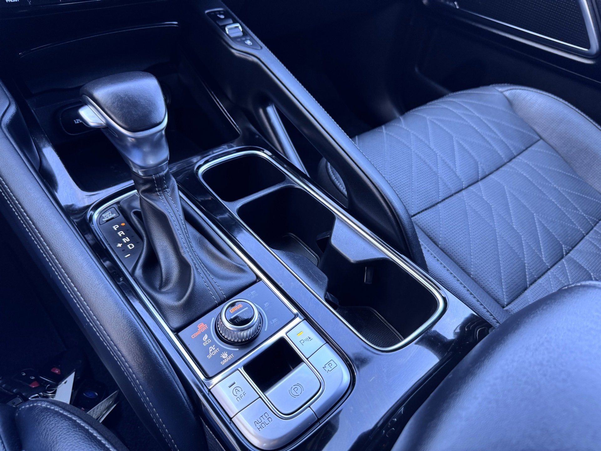 Used 2023 Kia Telluride SX X-Line image 29