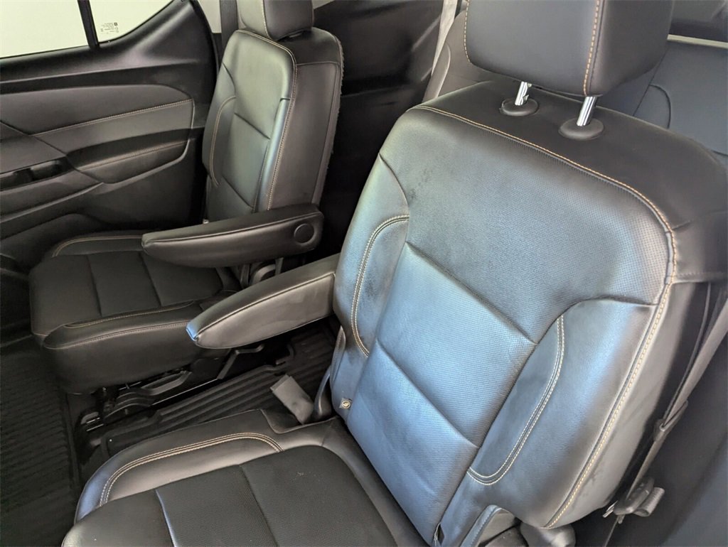 Used 2020 Chevrolet Traverse Premier w/ Redline Edition image 16