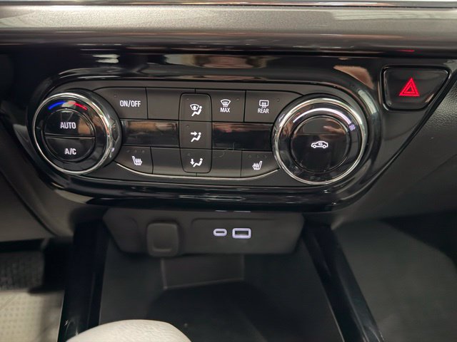 Used 2024 Chevrolet Trax ACTIV w/ Driver Confidence Package FWD image 18