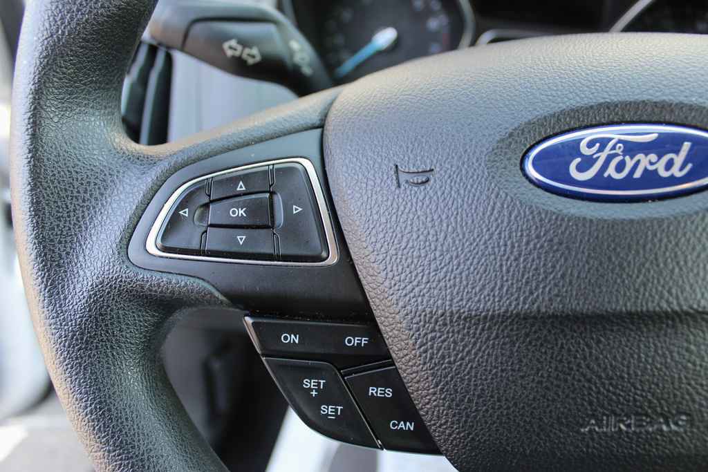 Used 2016 Ford Focus SE image 16
