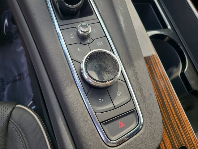 Used 2023 Cadillac Escalade Premium Luxury w/ Performance Package RWD image 33