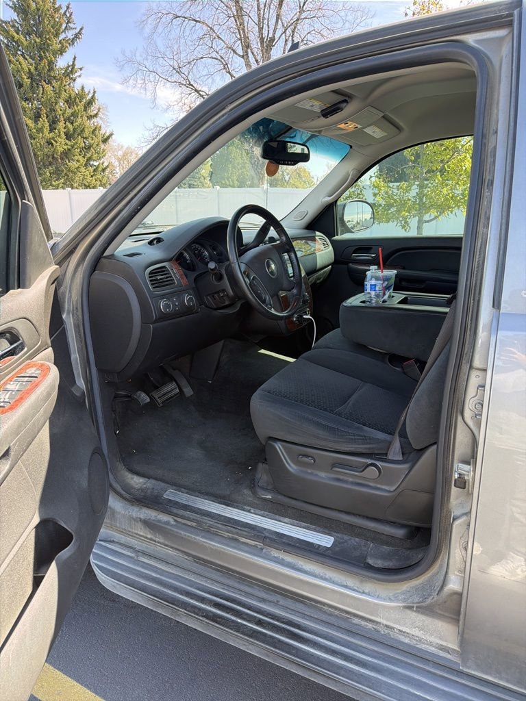 Used 2007 Chevrolet Avalanche LT AWD/4WD image 1