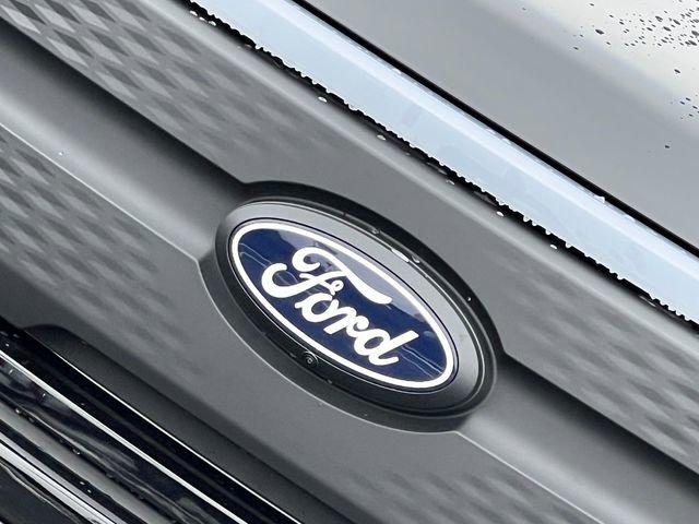 New 2025 Ford F150 Lightning XLT image 3