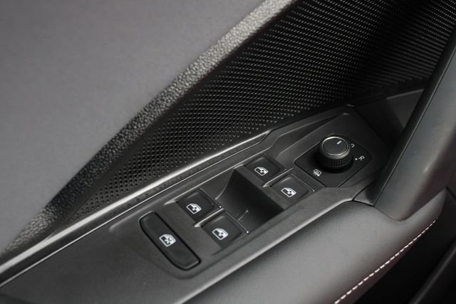 New 2026 Volkswagen Tiguan SE AWD/4WD image 8