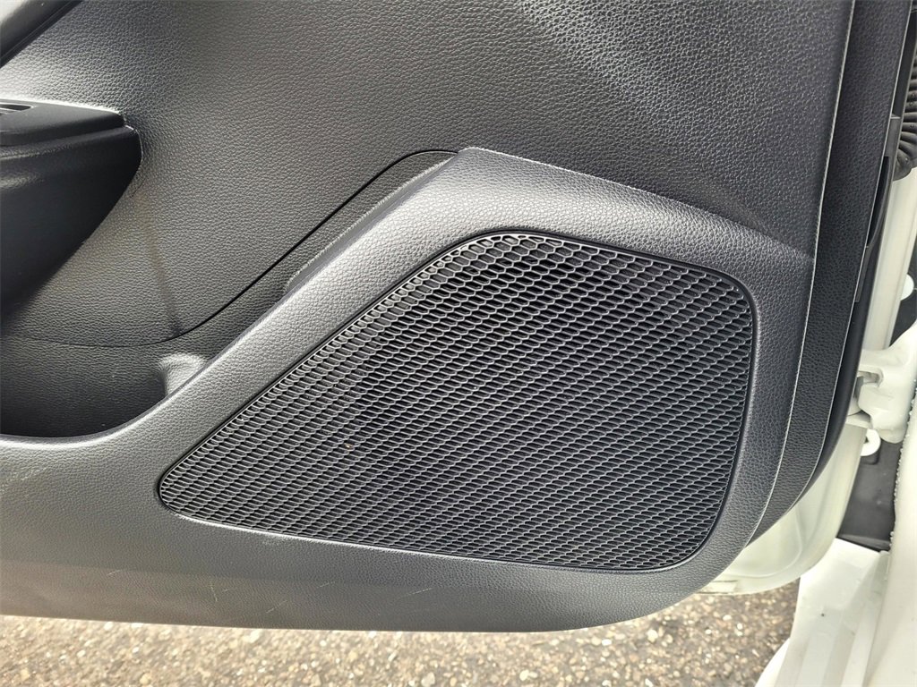 Used 2021 Toyota Corolla LE image 16