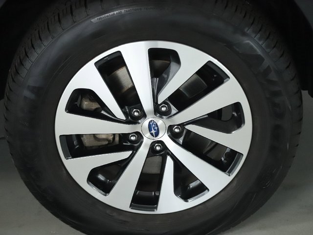 Certified 2023 Subaru Outback Premium image 10