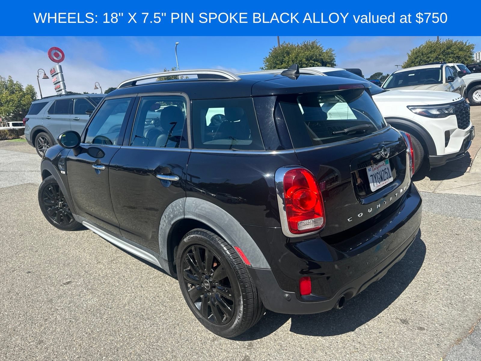 Used 2017 MINI Cooper Countryman FWD image 4