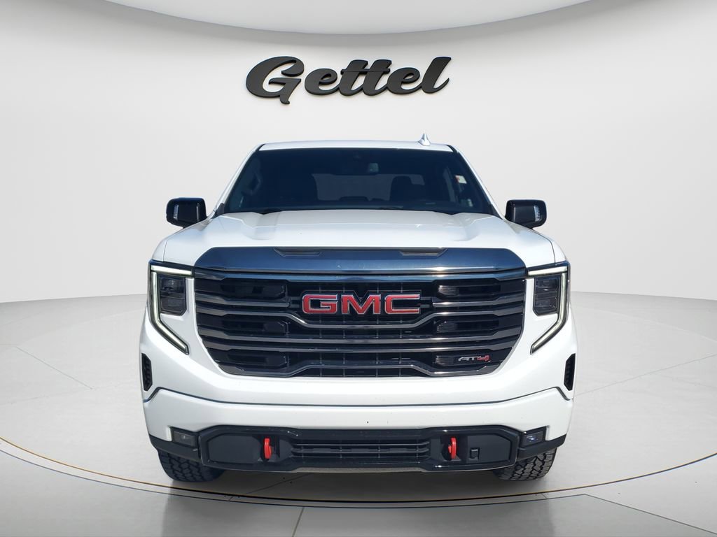 Used 2022 GMC Sierra 1500 AT4 w/ AT4 Preferred Package image 8