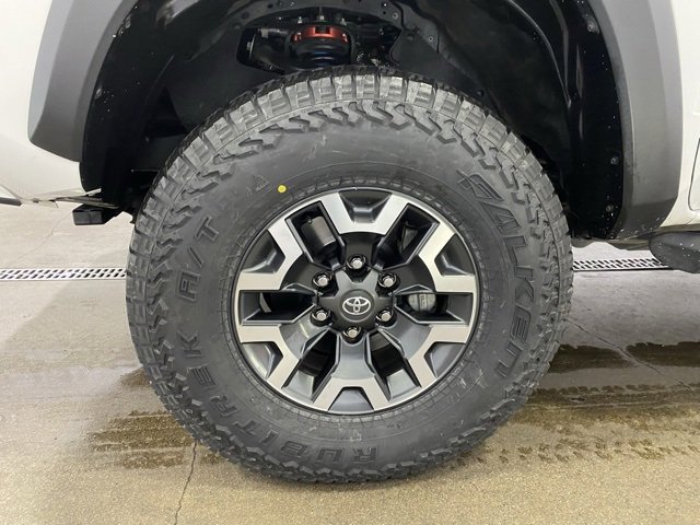 Certified 2023 Toyota Tacoma TRD Off-Road image 21
