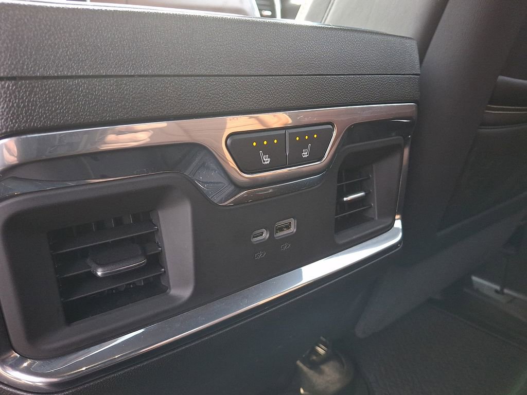 Used 2025 GMC Sierra 1500 Denali Ultimate image 10